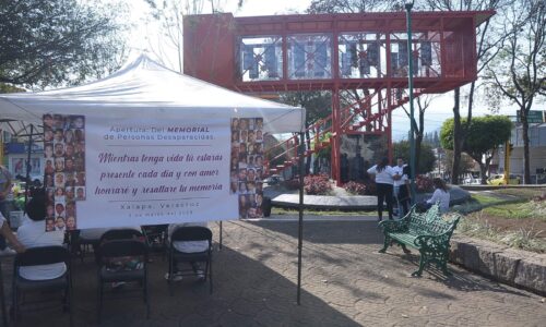 Entre lágrimas protesta se inauguró el Memorial de Personas Desaparecidas