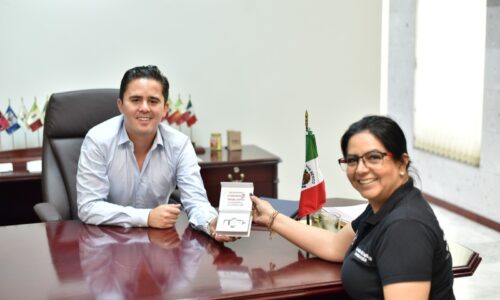 Recibe diputado Rafael Fararoni la Política Estatal Anticorrupción