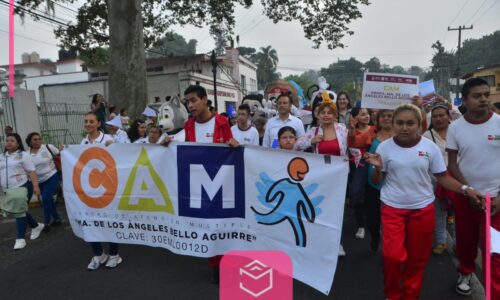 Todo un éxito la carrera de botargas para personas discapacitadas