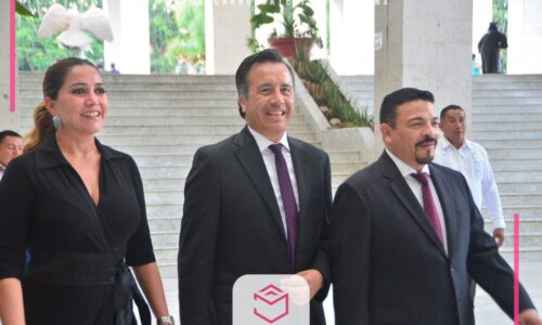 Inicia investigación del asesinato de 7 personas en Perote: Gobernador
