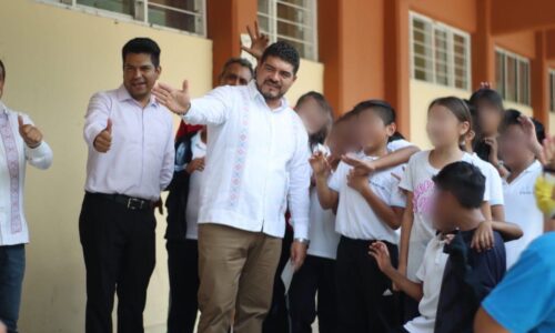 Zenyazen supervisa avance de obras escolares por más de 12 mdp en Río Blanco