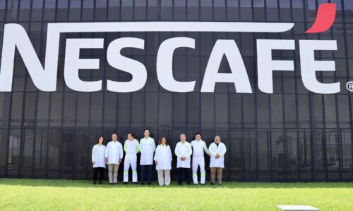 Recorre Rocío Nahle planta Nestlé Veracruz