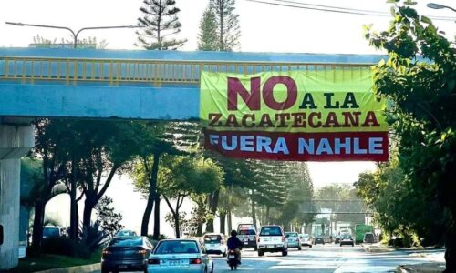 Por violencia política en razón de género, pide Cazarín se investigué lonas contra Nahle