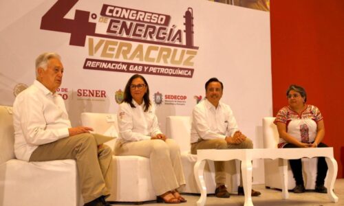 Rocío Nahle invitada especial del V Foro de Energía