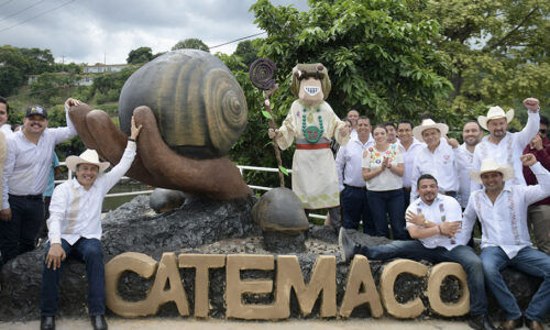 Hay un Catemaco transformado, quien quiera denostar se topará con hechos: Cuitláhuac García