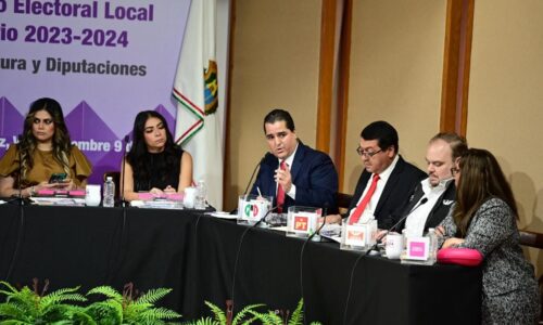 Ciudadanos y partidos políticos vigilaremos las elecciones del 2024, y no permitiremos que debiliten el régimen democrático: Adolfo Ramírez Arana
