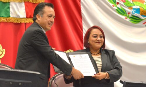 Valoran Legislativo y Ejecutivo resultados del V Informe de Gobierno