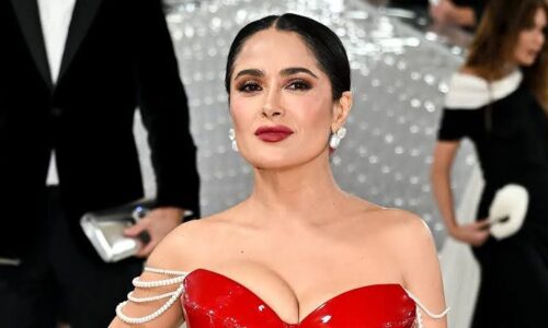 Salma Hayek: una candidata ideal el centenario del Carnaval de Veracruz