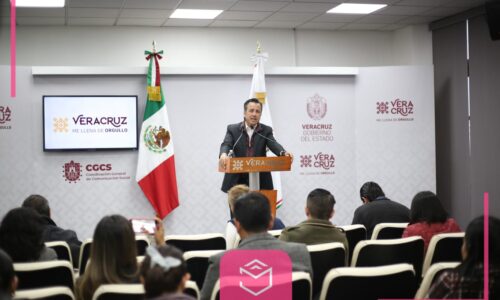 Regresan a clases más de un millón 700 mil niños y jóvenes veracruzanos