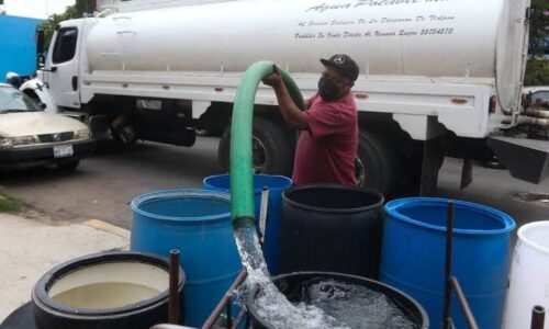 Huachicoleo de ¿agua? Conoce el problema de EDOMEX
