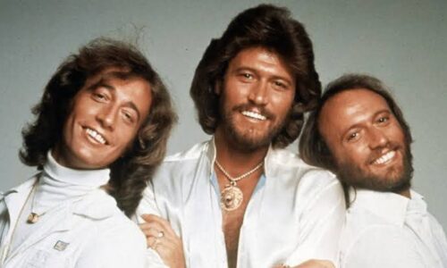Ridley Scott dirigirá la esperada biopic de los Bee Gees