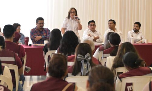 En Veracruz nos preparamos para defender a nuestro Presidente y la voluntad popular: Rocío Nahle