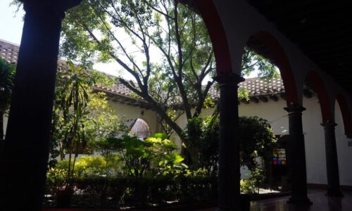 El Centro Cultural de Coatepec invita a talleres de dibujo, alfarería y arteterapia