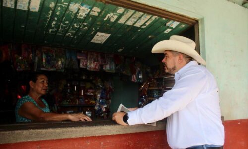 La gente de Amatlán confía en Zenyazen Escobar