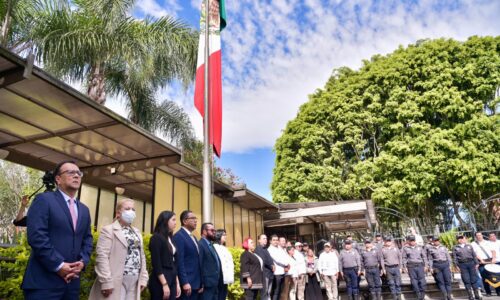 Conmemora Congreso el 218 aniversario del natalicio del expresidente Benito Juárez