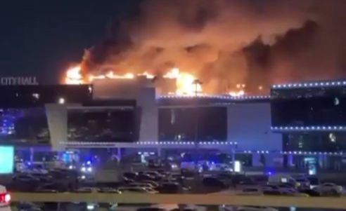 Tiroteo masivo en sala de conciertos de Moscú: Al menos varias personas muertas