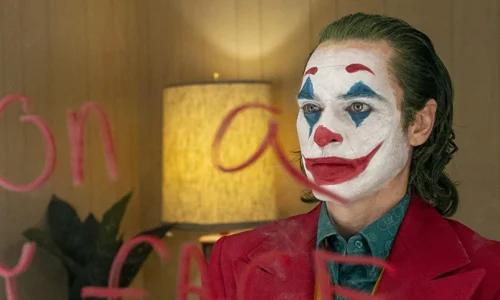 Estudiante disfrazado de «Joker» ataca a maestro en escuela secundaria de Boca del Río