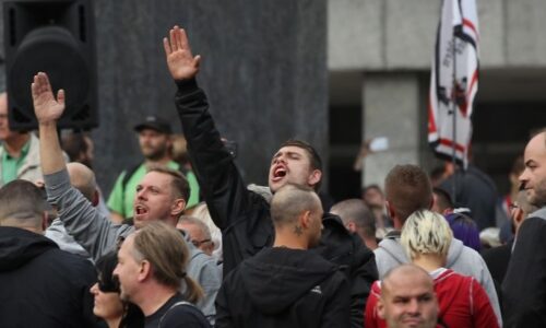 Detenidos por celebrar cumpleaños de Hitler en Austria