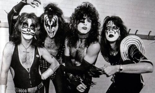 Kiss vende su catálogo musical por una cifra millonaria y prepara su legado con hologramas
