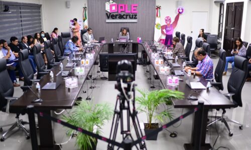 OPLE Veracruz aprueba fecha límite de sustituciones para candidaturas a diputaciones