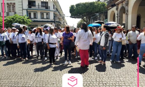 Es machista acusar que hay alguien detrás del movimiento de mujeres: gobernador