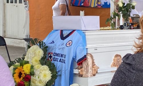 Despiden a José Armando en Xalapa; a vivir la vida de él aprendimos