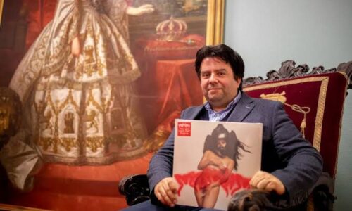 Daniel Gómez presenta la primera tesis doctoral sobre Rosalía