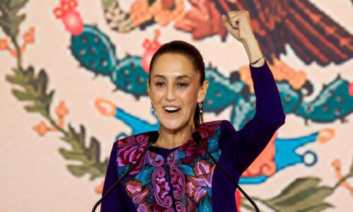 Claudia Sheinbaum anuncia al doctor Rogelio Ramírez de la O como titular de la SHCP durante su gobierno