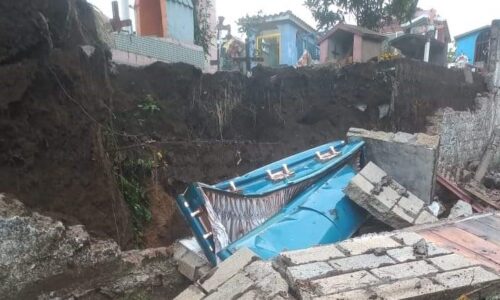 Colapsa barda en panteón de Totutla y expone ataúd denuncian familiares
