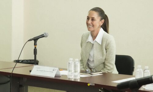 ¿A quién le va a consultar? Sheinbaum prepara encuesta sobre las mañaneras