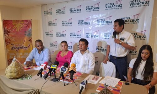 Feria del Langostino un respiro económico para habitantes de Atoyac