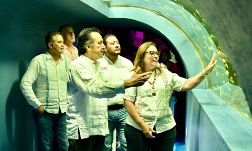 Acompaña Rocío Nahle al gobernador Cuitláhuac García a recorrido en el Aquarium de Veracruz