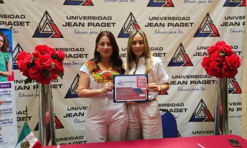 Regidora de Veracruz oferta inscripción gratuita y becas del 50 por ciento en licenciatura, maestría y doctorado