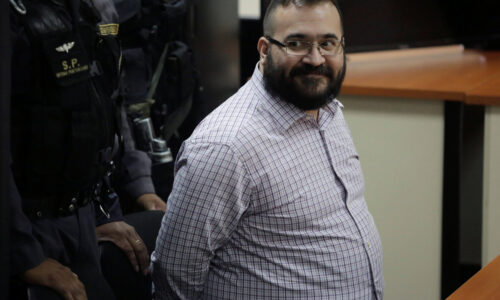 Subsecretario de Seguridad Pública exhibe a jueces que beneficiaron a Javier Duarte en conferencia de AMLO