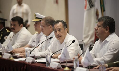 Con cero impunidad y sin complicidad, Veracruz entre los estados más seguros: Gobernador