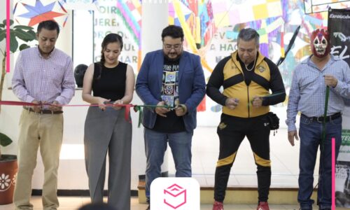 Queda inaugurada exposición de los Saltos de la Lucha Libre, en la Carlos Fuentes