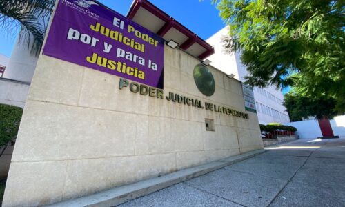 Trabajadores del Poder Judicial inician paro indefinido en respuesta a la reforma de AMLO