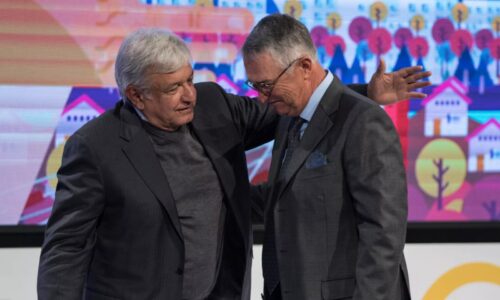 AMLO exige a la SCJN resolver deuda fiscal de Salinas Pliego