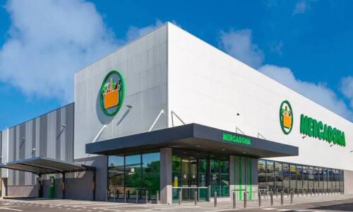 El nuevo código de amor: Ligar en el supermercado con piñas de cabeza