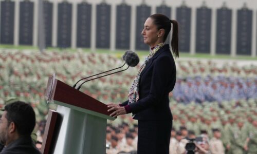 NUNCA EMITIRÉ UNA ORDEN QUE VULNERE EL ORDEN CONSTITUCIONAL Y LOS DERECHOS HUMANOS DE NUESTRO PUEBLO: CLAUDIA SHEINBAUM DA MENSAJE A LAS FUERZAS ARMADAS