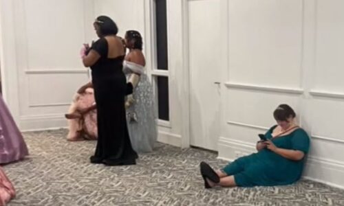 El escándalo del Bridgerton Ball en Detroit: ¿Una estafa de $300 dlls?