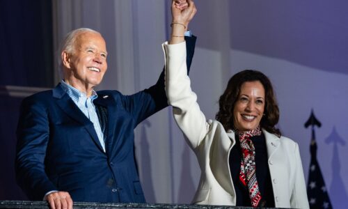 Kamala se deslinda de Joe Biden después de llamar “basura” a seguidores de Trump