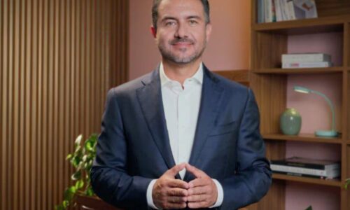 Yunes Márquez libra orden de aprehensión tras apoyar reforma
