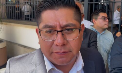 Insiste Morena en reservarse derecho de admisión para comicios
