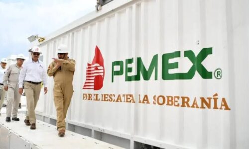 PEMEX aclara suspensión temporal de contratos y planes financieros