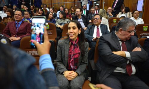 Desmiente rumores: Verónica Hernández continúa en la FGE