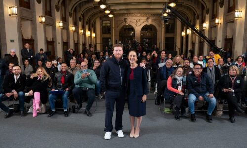 PRESIDENTA CLAUDIA SHEINBAUM ANUNCIA CLASE DE BOX MÁS GRANDE DEL MUNDO; “CANELO” ÁLVAREZ DIFUNDIRÁ ESTE EVENTO DEPORTIVO