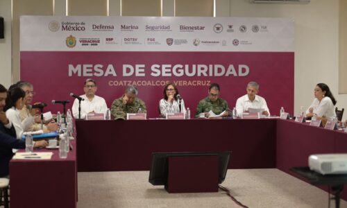 GOBERNADORA ROCÍO NAHLE ENCABEZA PRIMERA MESA DE SEGURIDAD EN COATZACOALCOS