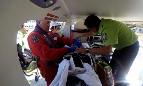 Explosión de cohetes en Guerrero deja más de 30 heridos