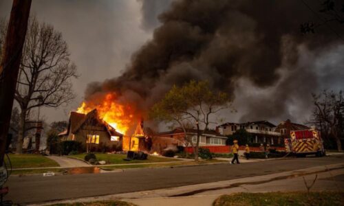 Incendios en California: el reto de restaurar hogares intactos